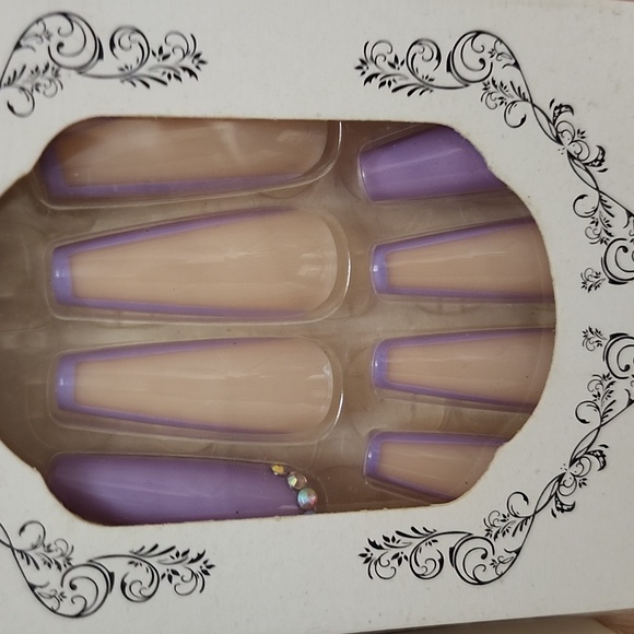 BOGO SALE!!! Brand New BEAUTIFUL NAIL False Nails-XL - Picture 4 of 4